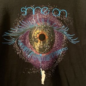 Pink Floyd Shine On graphic tee Size M